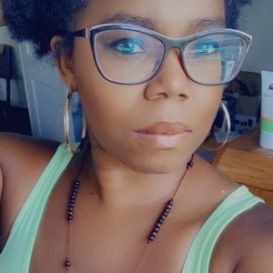 Meet your Posher, Tyesha